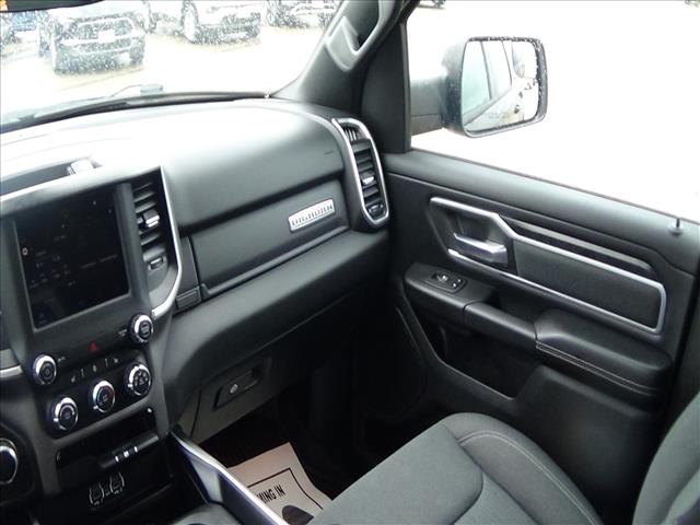 2023 RAM 1500 Big Horn:C6945