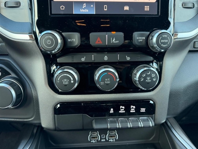 2027 RAM 1500 Big Horn:27-034