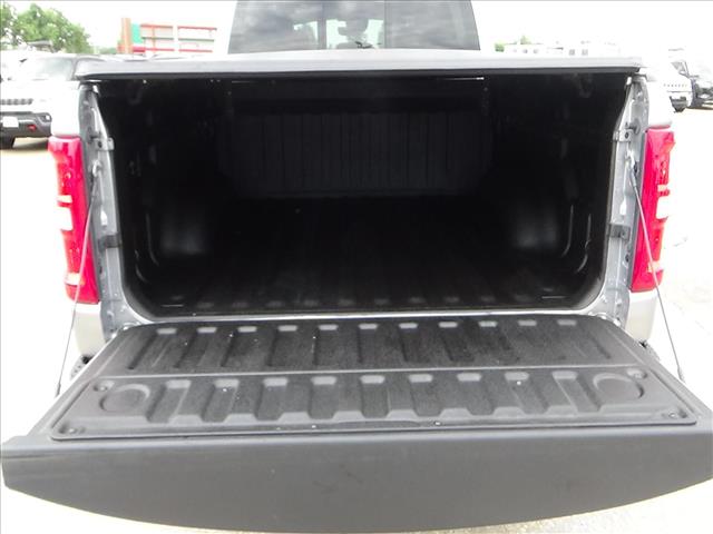 2025 RAM 1500 Big Horn:C7066