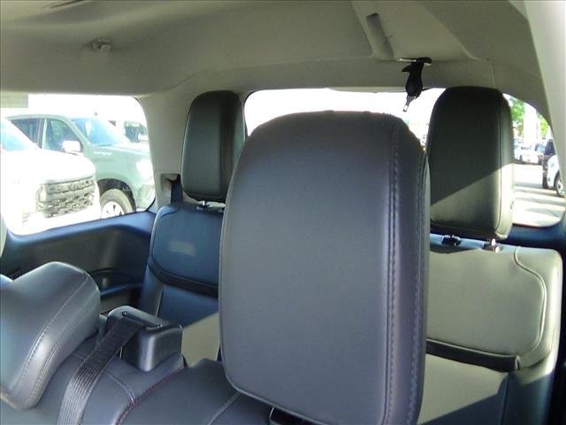 2025 Ford Expedition Active:C6888