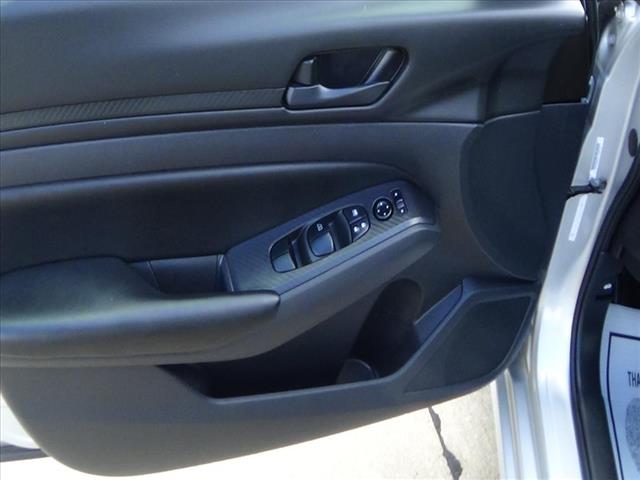 2024 Nissan Altima 2.5 SV:C6571