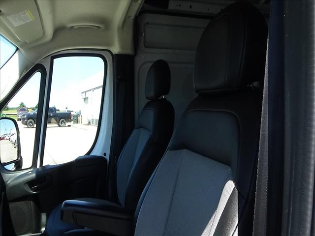 2026 RAM ProMaster Tradesman 2500:C7045