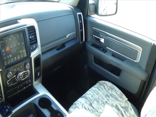 2016 RAM 1500 Big Horn:C6690A2