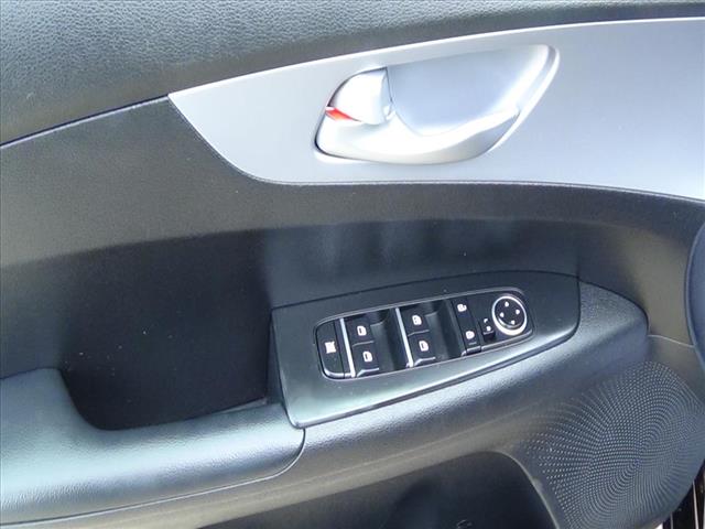 Photo of 2024 Kia Forte LXS in Cape Girardeau, MO - 14,  2024 Kia Forte LXS:C6580