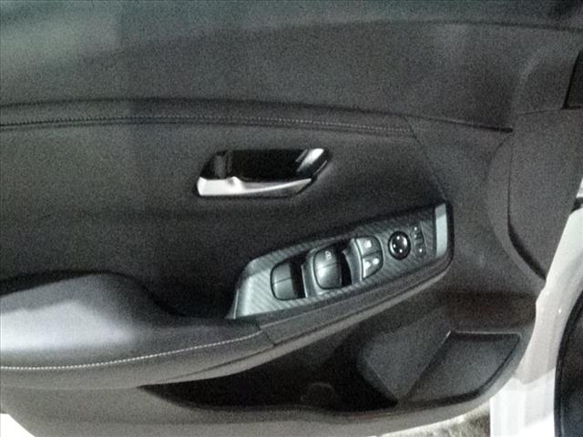 2024 Nissan Sentra SV:C6662