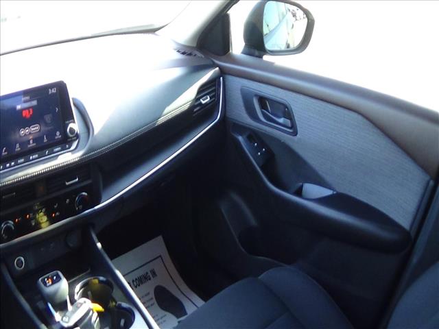 2023 Nissan Rogue S:C6775A