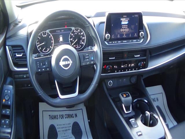 2023 Nissan Rogue SV:C6783