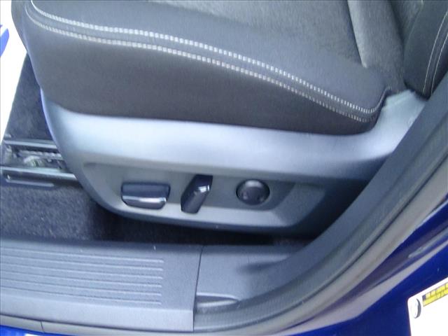 2025 Nissan Rogue SV:C6868