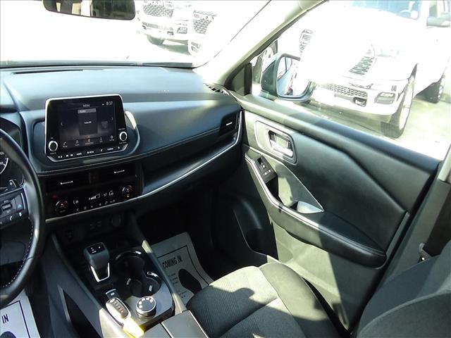 2025 Nissan Rogue SV:C7051