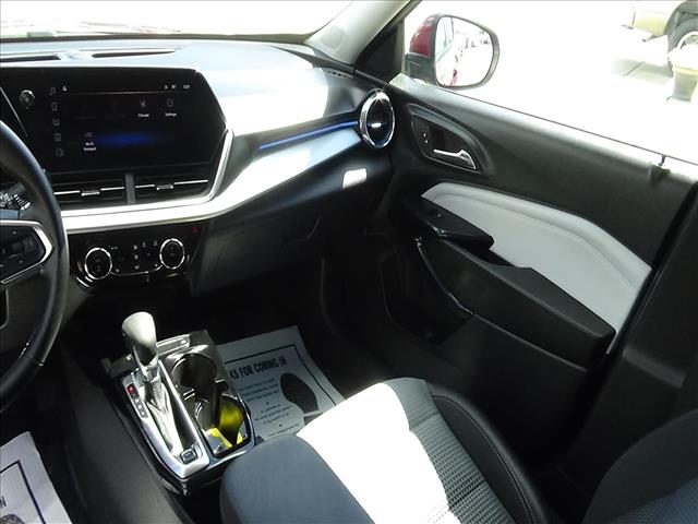 2025 Chevrolet Trax LT:C7012