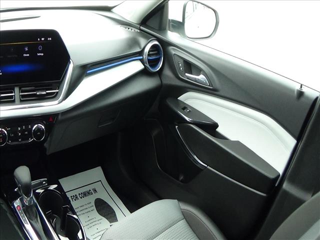 2025 Chevrolet Trax LT:C7009