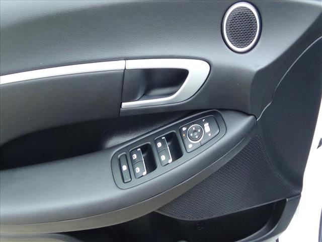 2025 Hyundai SONATA SEL:C6846