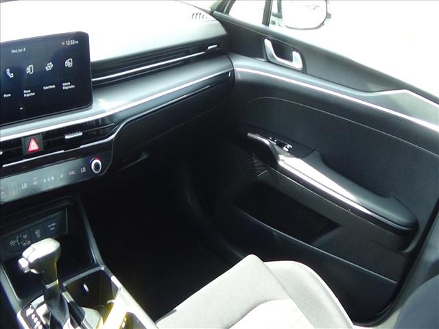 2025 Kia K5 LXS:C6880