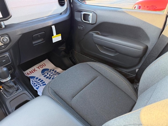 2026 Jeep Wrangler Sport S:26-046