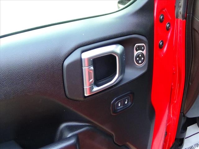 2025 Jeep Wrangler Sport S:C6830