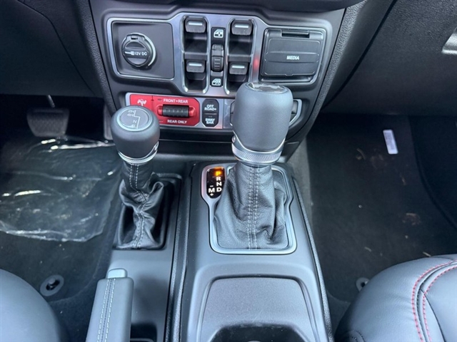 2026 Jeep Wrangler Rubicon:26-127