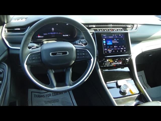 2024 Jeep Grand Cherokee Laredo