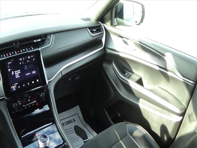 2024 Jeep Grand Cherokee L Altitude:C6573