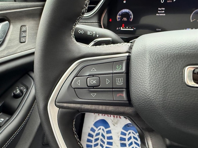 2025 Jeep Grand Cherokee L Limited:25-242