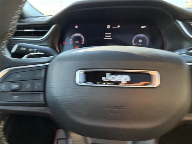 2025 Jeep Grand Cherokee L Limited:25-240