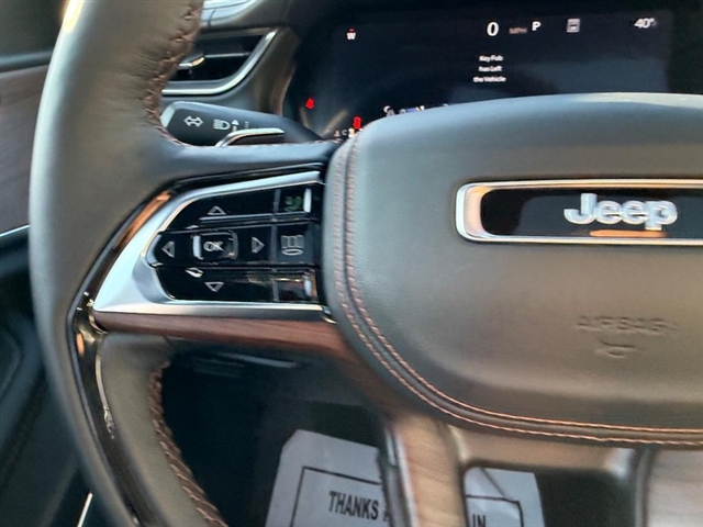 2025 Jeep Grand Cherokee L Summit:25-237