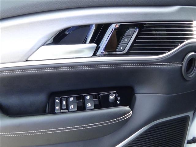 2025 Jeep Wagoneer L Base:C6863