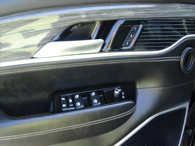 2023 Jeep Wagoneer Series II:26-162A