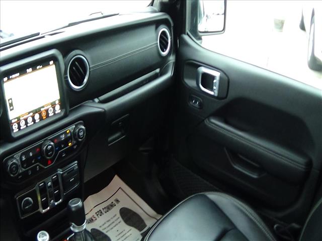 2022 Jeep Gladiator Overland:C6944