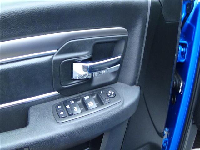 2024 RAM 1500 Classic Warlock:C6692
