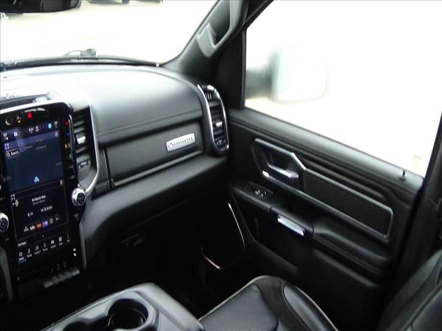 2025 RAM 1500 Laramie:C6777