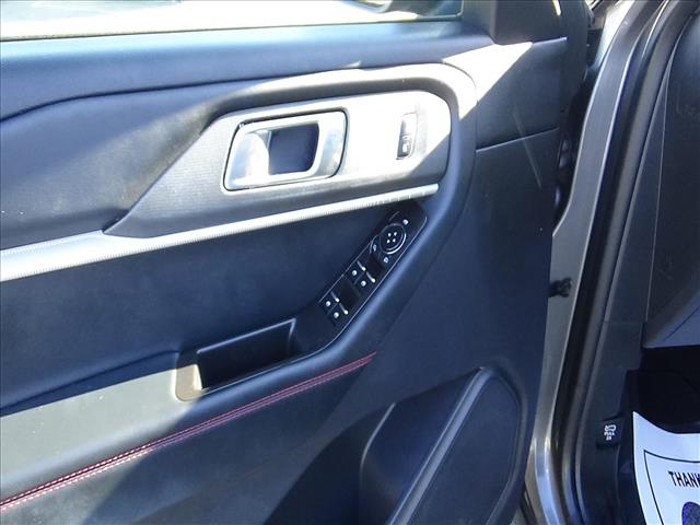 2025 Ford Explorer ST-Line:C7103