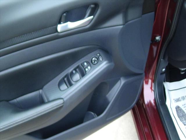 2025 Nissan Altima 2.5 SV:C6831