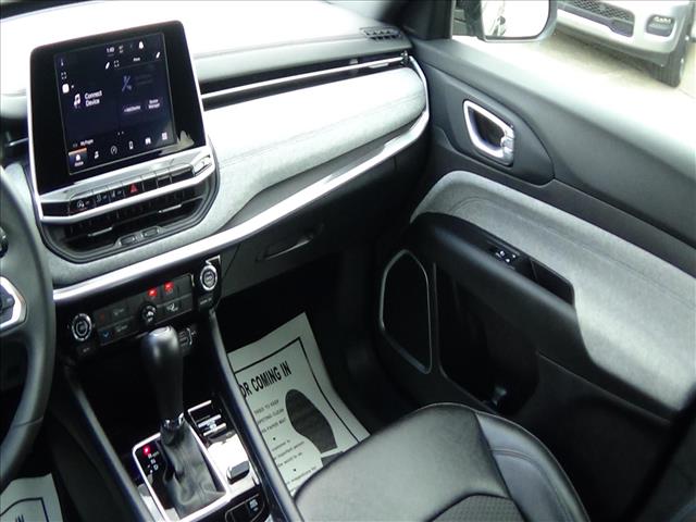 2025 Jeep Compass Latitude:C6867