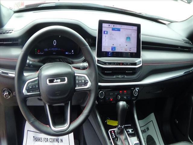 2024 Jeep Compass Trailhawk:C6957