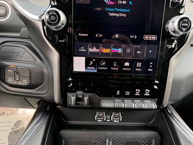 2027 RAM 2500 Laramie:27-029
