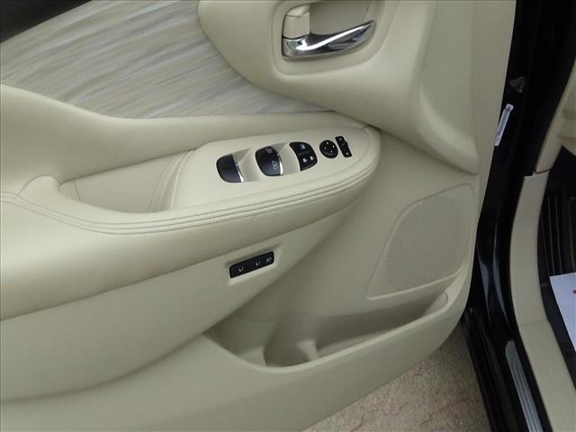 2016 Nissan Murano Platinum:26-102A