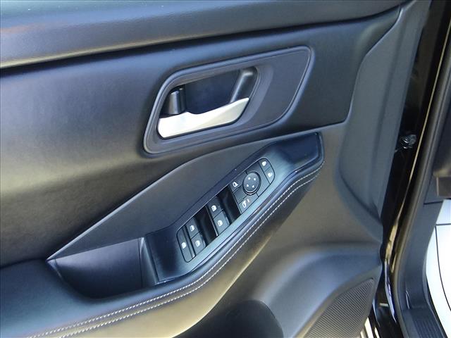 2025 Nissan Rogue SV:C7051