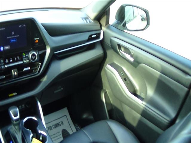 2023 Toyota Highlander XSE