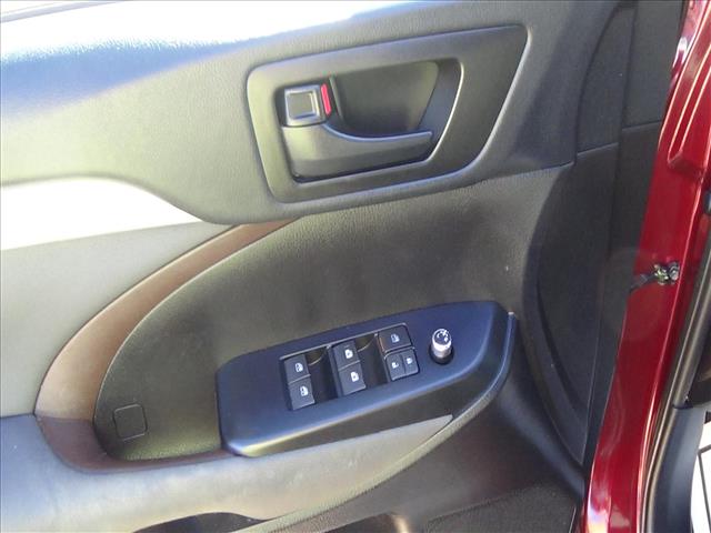 2019 Toyota Highlander LE:C6573A