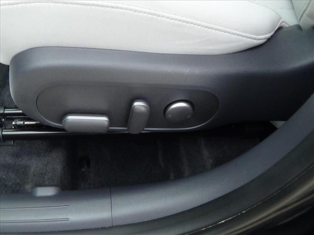 2025 Hyundai KONA SEL:C6776