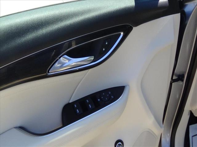 2021 Buick Envision Preferred:C6879A