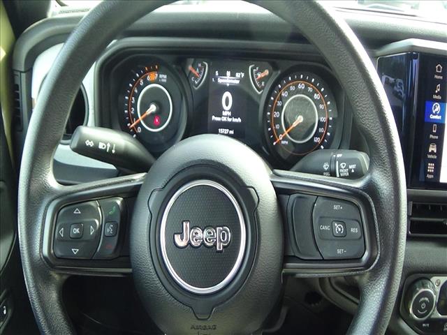 2025 Jeep Wrangler Sport:C6872
