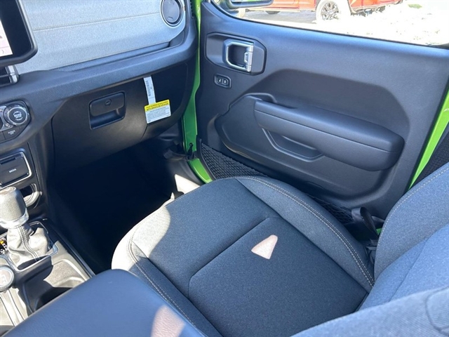 2026 Jeep Wrangler Sport S:26-036