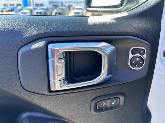 2026 Jeep Wrangler Willys:26-034