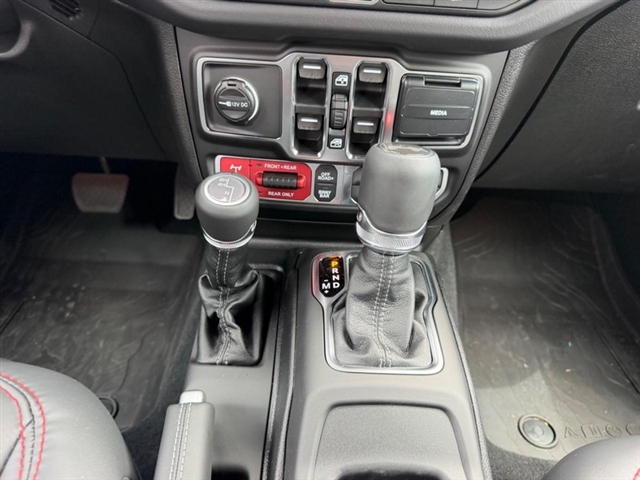 2026 Jeep Wrangler Rubicon:26-208
