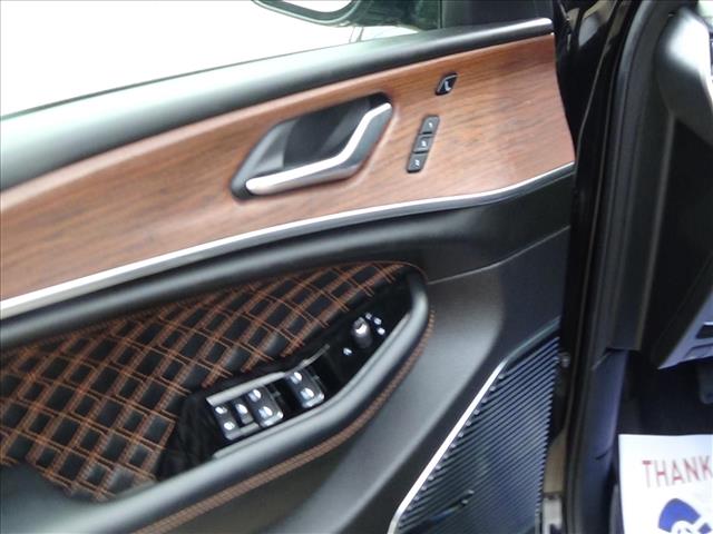 2025 Jeep Grand Cherokee L Summit:C6769