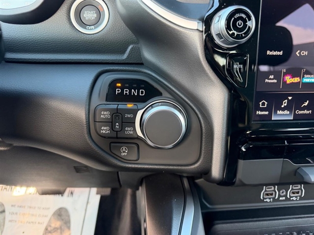 2027 RAM 1500 Big Horn:27-028