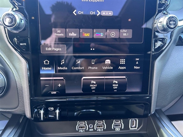 2026 RAM 1500 Laramie:26-016