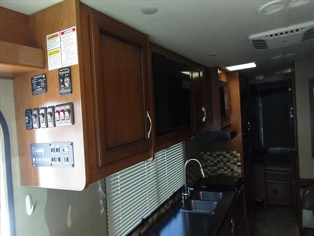 2016 Ford F-350 Super Duty Fleetwood Flair:C6758