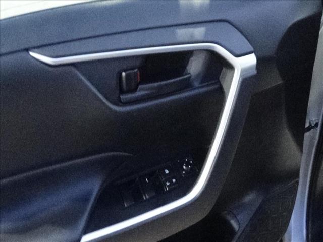 2025 Toyota RAV4 LE:C6722